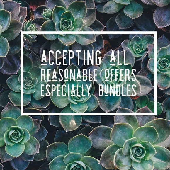 Meet your Posher, Lauren - Picture 1 of 1